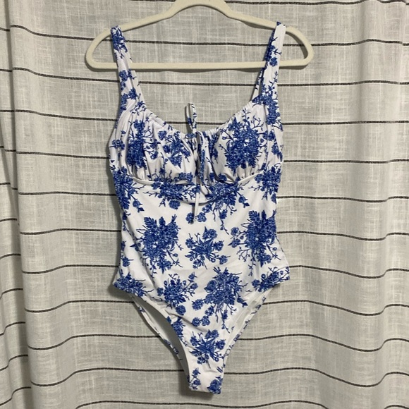 Berlook Other - ✨NWT✨ BERLOOK FLORAL DRAWSTRING RUCHED ONE-PIECE SWIMSUIT SZ XL
